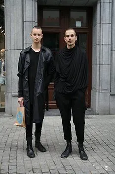 2 Антверпен